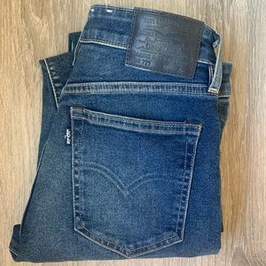 Levis skinny jeans